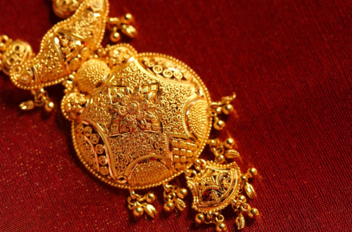 How To Verify Purity And Weight Right At The Gold Shop Counter
